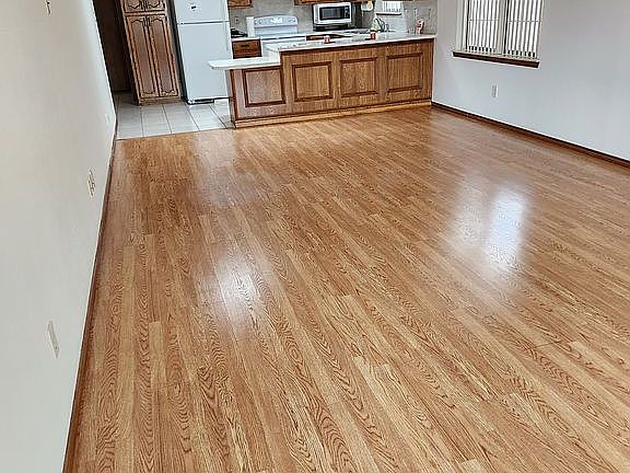 5th image of 510 Gemini St