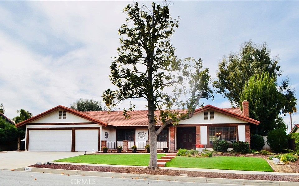 1st image of 10 Dolores Ct