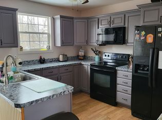1257 Emerald Ridge Dr, Westminster, MD 21158