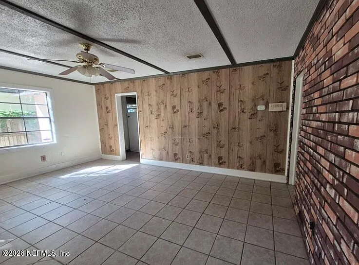 1510 Cleveland Ave — Photo 4