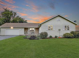 6008 Buena Park Rd, Waterford, WI 53185