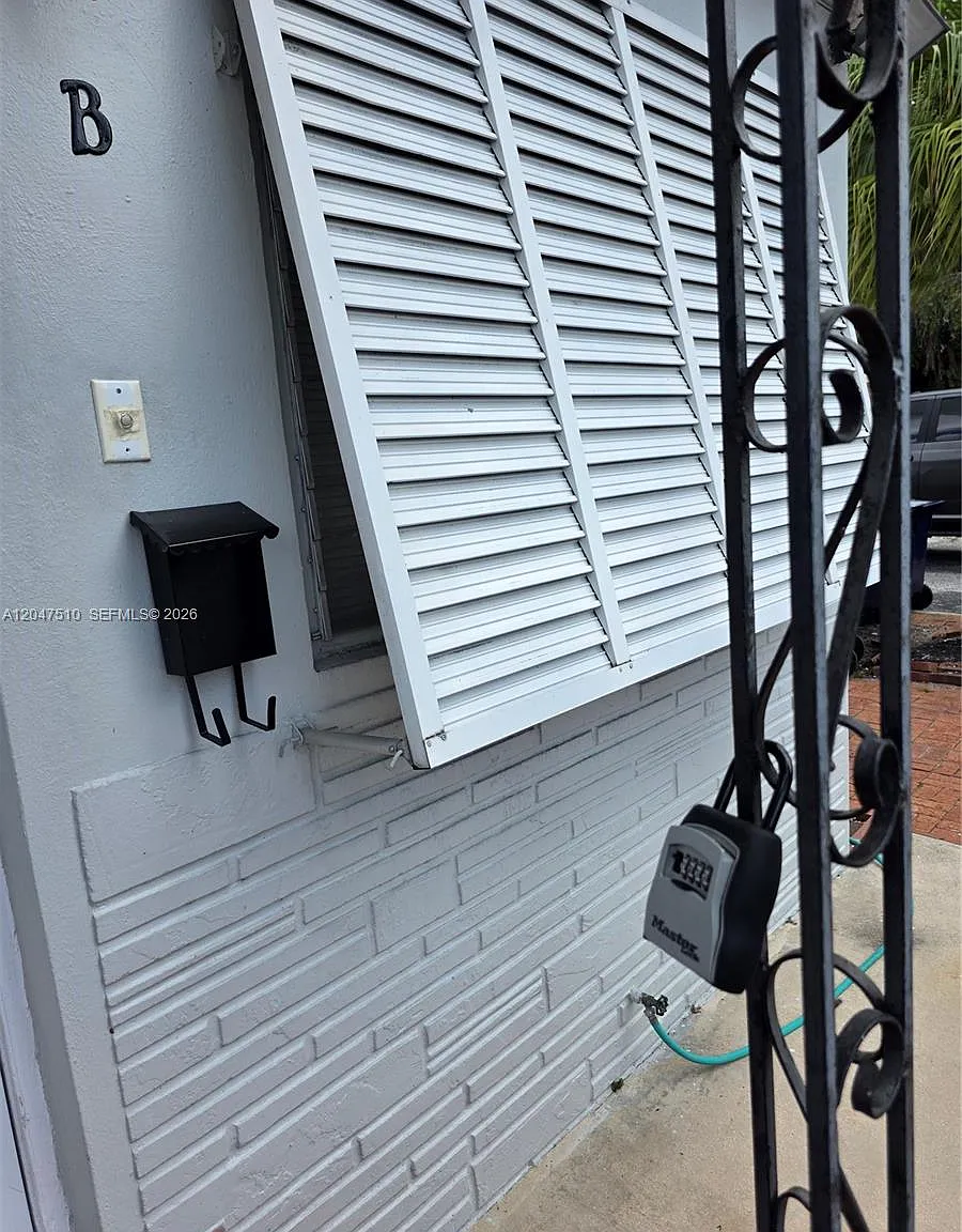 1 bed, 1.0 bath, $1,650 — Photo 3