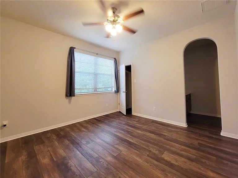 4601 Rolling Water Dr — Photo 15