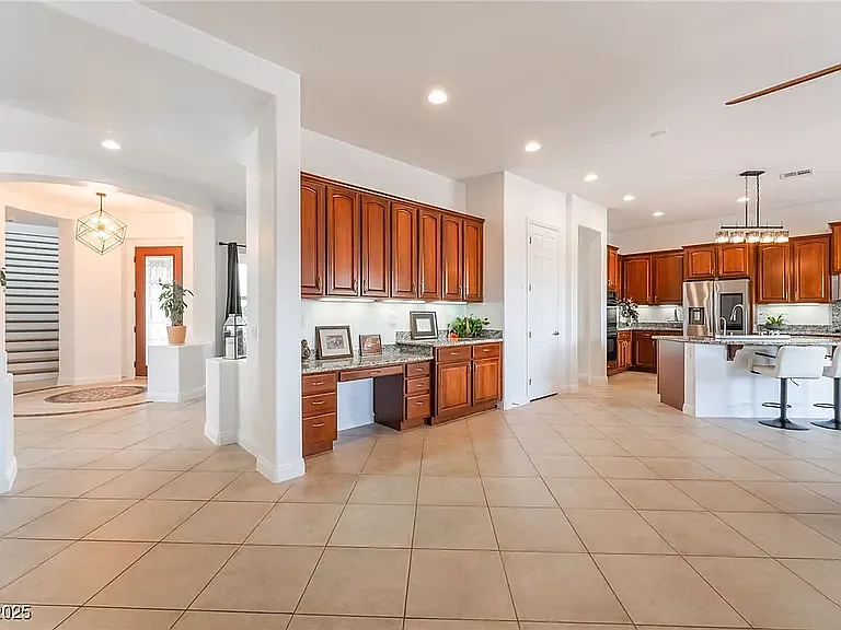 8824 Killians Greens Dr — Photo 15