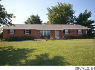 5746 Goeddeltown Rd, Waterloo, IL 62298