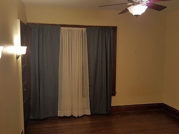 5th image of 410 W Utica St
