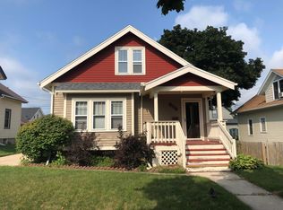 608 3rd Ave, West Bend, WI 53095