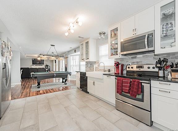 5th image of 8900 Steinbeck Ct