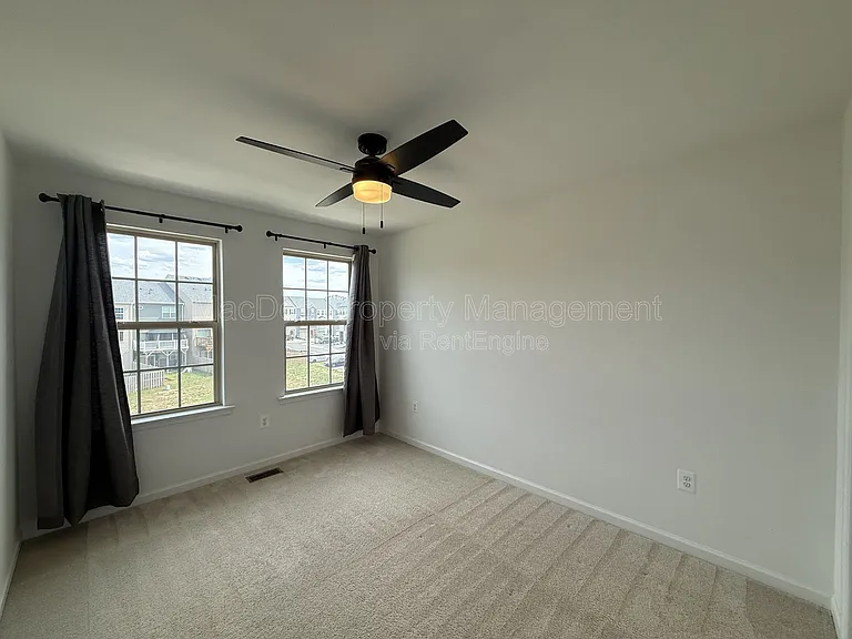 2401 Copa Ct — Photo 26