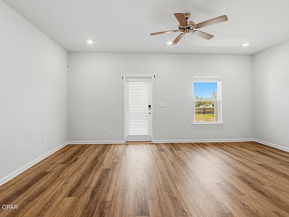 5th image of 1749 Jakes Dr