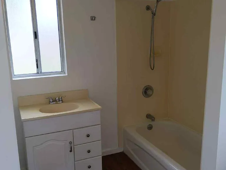 361D Olomana St — Photo 16