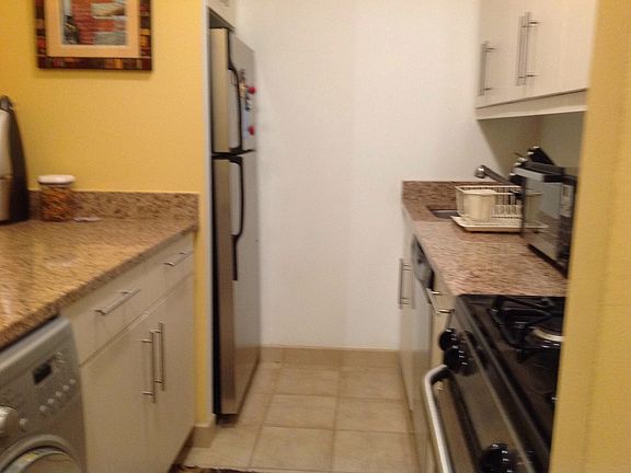 3rd image of 225 S 18th St Unit 1622