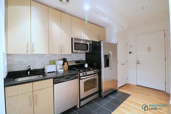 Rented by Property Link Mgmt, LLC | media 27