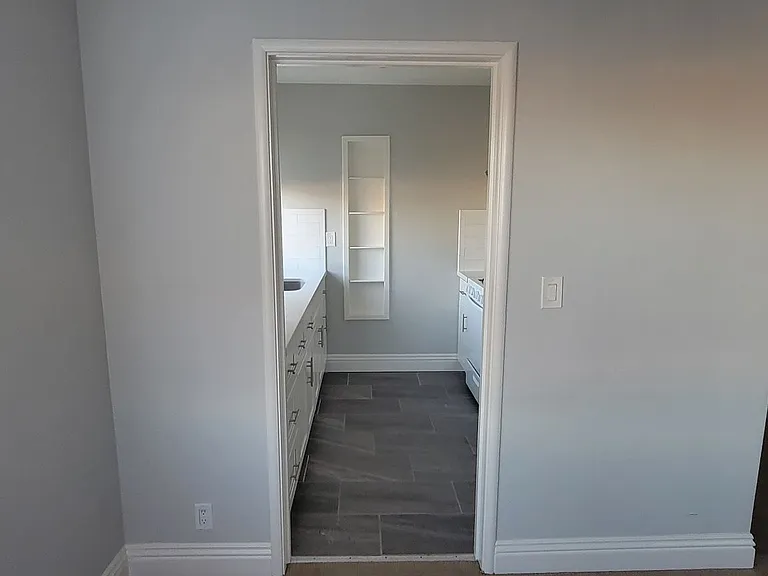 229 Macarthur Blvd #3A — Photo 8
