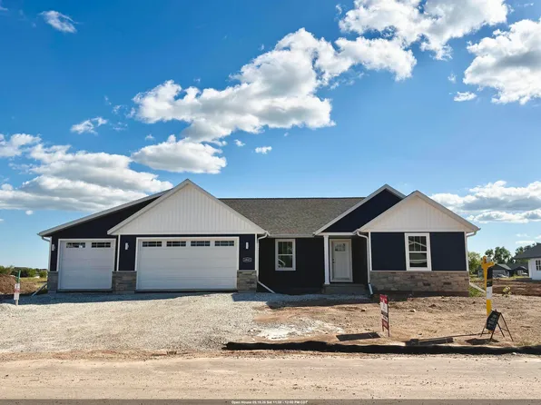 W6843 McAllister Cir, Greenville, WI 54942