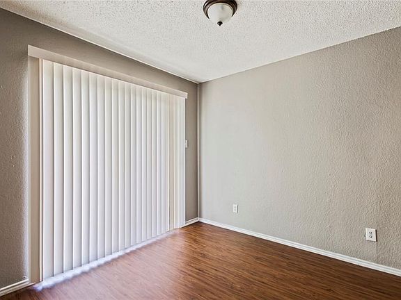 5th image of 1222 Orchard Park Cir
