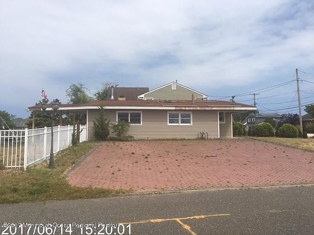 1st image of 31 Crane Way