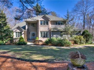 142 Ridge Dr, Exeter, RI 02822