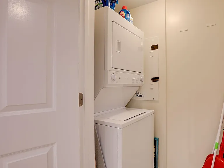 Laundry Room Cabinet