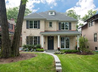 1416 Edgewood Ln, Winnetka, IL 60093