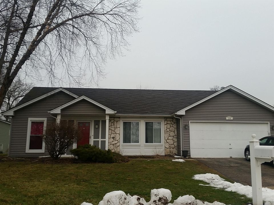 1st image of 230 Longford Ct