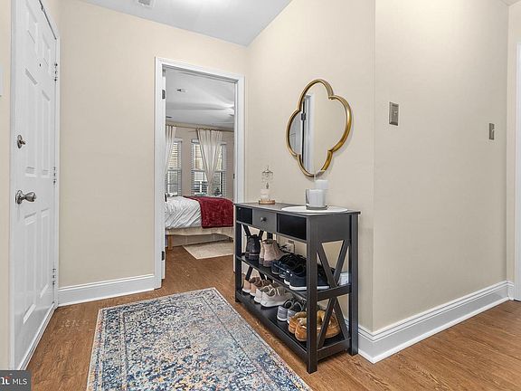 3rd image of 34 Provincetown Dr