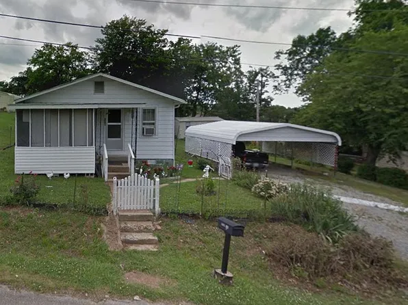 1005 N Pratt St, Pocahontas, AR 72455