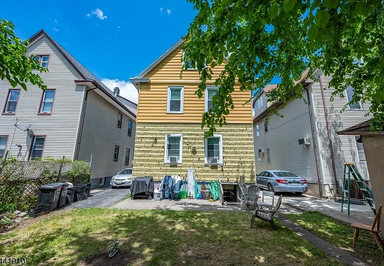 103 Knapp Ave #2 — Photo 26