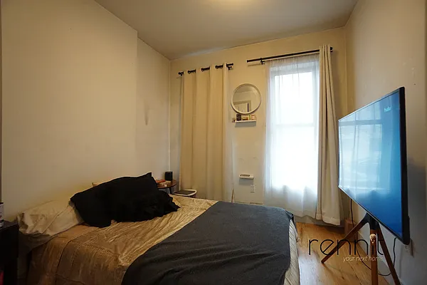 Rented by Rennit Inc. | media 9