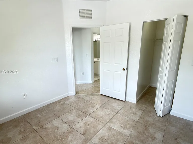 3390 NE 13th Circle Dr #206-19 — Photo 34