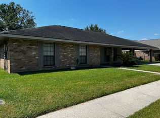 116 Canada Dr, Lafayette, LA 70506