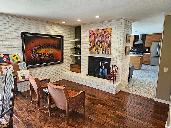 4th image of 20 Boca Dr