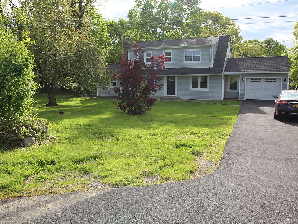 2nd image of 453 Ridge Rd