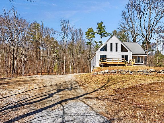5th image of 51 Bunker Hill Road