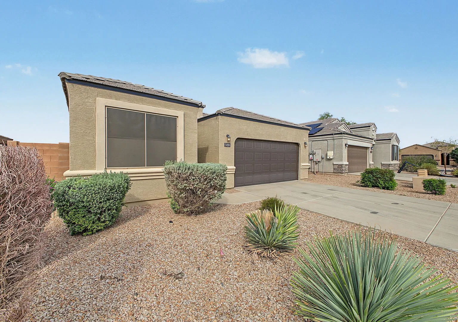 A Perfect Place to Call Home Inside and Out! — Photo 4