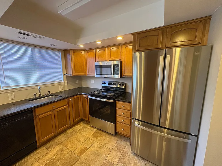 3654 Haven View Cir — Photo 10