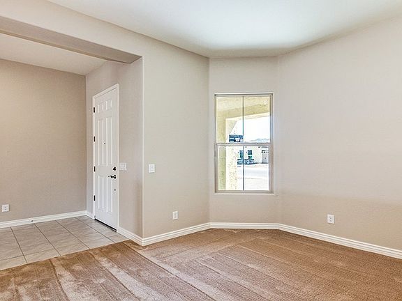 3rd image of 2456 E Cherry Hill Dr