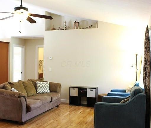 2nd image of 255 Westmoreland Dr