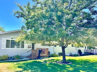 408 Riverview Dr E, Great Falls, MT 59404