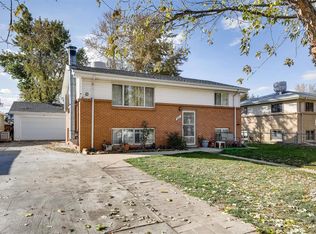 2607 Worchester St, Aurora, CO 80011