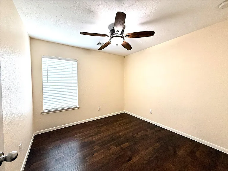 15906 Arapaho Bend Ln — Photo 15