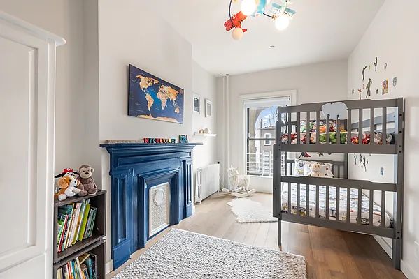 Sold by Corcoran | media 14