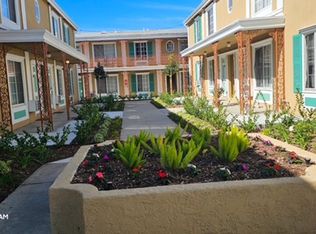 309 N Mountain View Pl APT 16, Fullerton, CA 92831