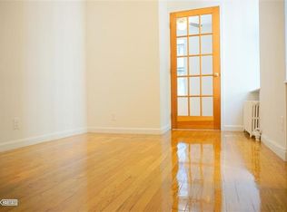 526 E 82nd St APT 1A, New York, NY 10028