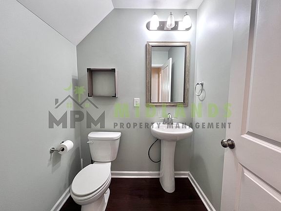 5th image of 612 Calypso Ct