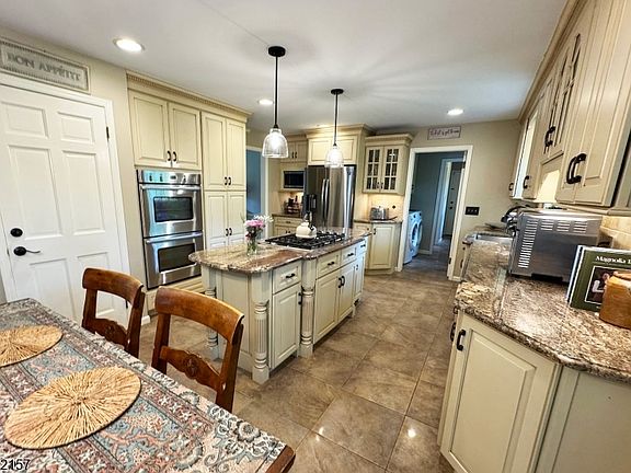 2nd image of 77 Plum Brook Road