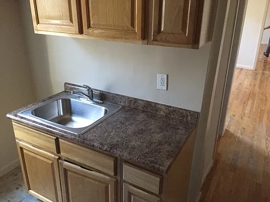 Rented by PMG Real Estate  | media 15