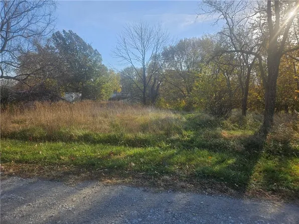 SE Seminole Dr, Lathrop, MO 64465