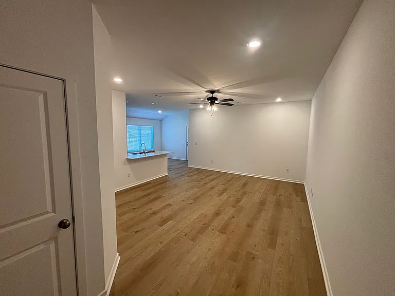 2333 Sam Tillery Dr — Photo 3