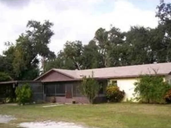 228 Tut N Lue Rd, Lorida, FL 33857